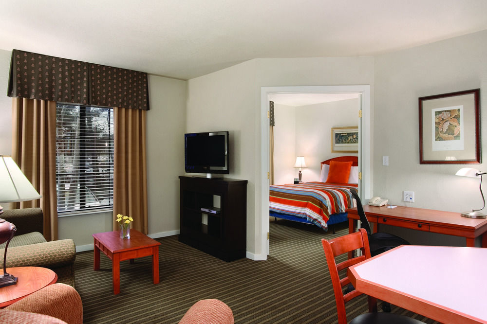 Отель Hyatt House Boston/Берлингтон Экстерьер фото